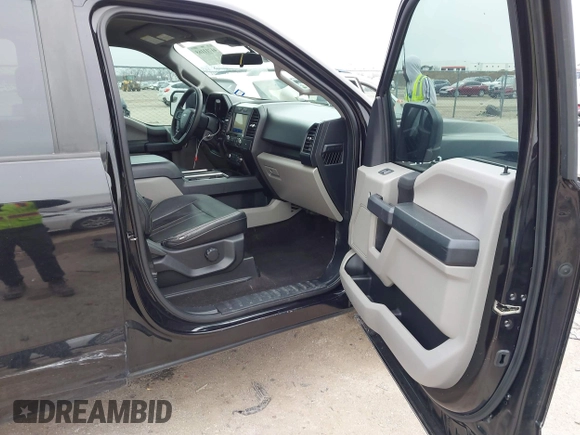 2020 Ford F-150 XL with VIN 1FTEW1CP7LKD07631, listed as a IAAI auction lot 41711165 with 101,608 mi miles. Bid and sale history available at carsss.com. Image 5.
