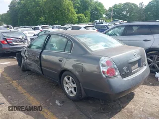2006 Nissan Altima S with VIN 1N4AL11D36C232219, listed as a IAAI auction lot 42151027 with Not provided miles and . Bid and sale history available at DreamBid. Image 3.