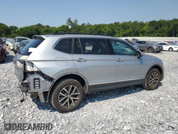 2021 Volkswagen Tiguan SE z VIN 3VV3B7AX1MM126044, wystawiony jako Copart lot #61306415 z przebiegiem 73 159 mil mil oraz Szkoda całkowita • Salvage title. Historia ofert i sprzedaży dostępna na DreamBid. Obrazek 3.