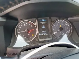 2021 Toyota Tacoma SR с VIN 5TFCZ5AN7MX268938, выставлен на аукционе Copart как лот 61241295 с пробегом 61 747 миль миль и Списание • Salvage title. История ставок и продаж доступна на DreamBid. Изображение 9.