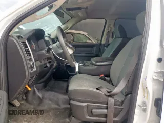 2022 Ram 1500 Tradesman with VIN 3C6RR6KT8NG187621, listed as a Copart auction lot 61386335 with 60,797 mi miles and Salvage title. Bid and sale history available at DreamBid. Image 7.