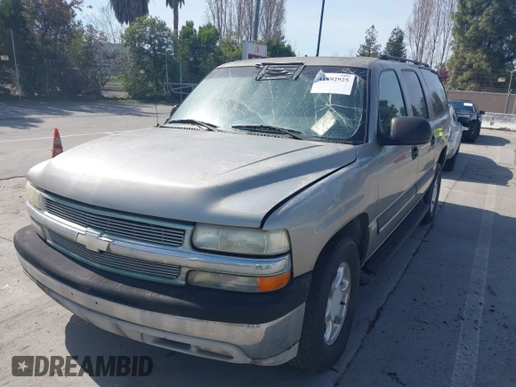 2003 Chevrolet Suburban LS with VIN 1GNEC16TX3J108085, listed as a IAAI auction lot 41892925 with 111,084 mi miles. Bid and sale history available at carsss.com. Image 6.