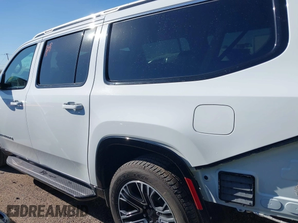 2024 Jeep Wagoneer Series II с VIN 1C4SJRBP6RS135179, выставлен на аукционе IAAI как лот 41689875 с пробегом 27 162 миль миль и . История ставок и продаж доступна на DreamBid. Изображение 15.