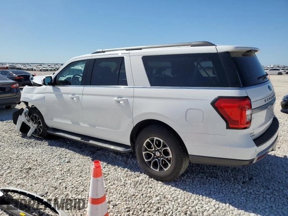 2022 Ford Expedition Max XLT z VIN 1FMJK1HT5NEA58324, wystawiony jako Copart lot #54058565 z przebiegiem Nie podano mil oraz Szkoda całkowita • Salvage title. Historia ofert i sprzedaży dostępna na DreamBid. Obrazek 2.