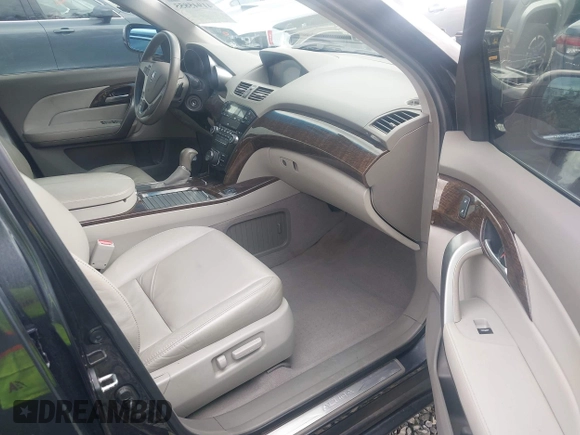 2013 Acura MDX Tech Pkg with VIN 2HNYD2H31DH507471, listed as a IAAI auction lot 41945855 with 107,273 mi miles. Bid and sale history available at carsss.com. Image 5.