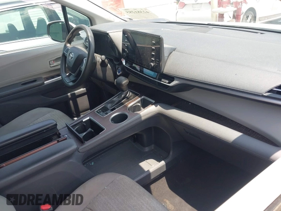 2021 Toyota Sienna LE with VIN 5TDKRKEC6MS029020, listed as a IAAI auction lot 42381285 with 103,260 mi miles and . Bid and sale history available at DreamBid. Image 5.