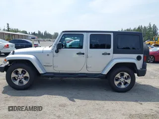2012 Jeep Wrangler Unlimited Altitude with VIN 1C4HJWEG2CL140059, listed as a IAAI auction lot 42433563 with 189,868 mi miles and . Bid and sale history available at DreamBid. Image 14.