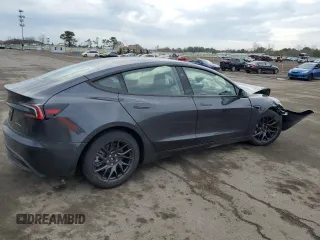 2025 Tesla Model 3 Long Range with VIN 5YJ3E1EB3SF975742, listed as a Copart auction lot 53003905 with 639 mi miles and Salvage title. Bid and sale history available at DreamBid. Image 3.