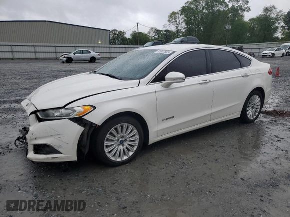 2013 Ford Fusion SE Hybrid with VIN 3FA6P0LU1DR358983, listed as a Copart auction lot 51907665 with 143,459 mi miles and Salvage Title. Bid and sale history available at DreamBid. Image 1.
