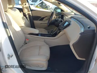 2016 Buick LaCrosse Sport Touring with VIN 1G4G45G33GF199869, listed as a IAAI auction lot 41750970 with 187,791 mi miles. Bid and sale history available at carsss.com. Image 5.