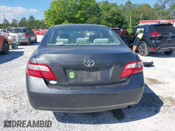 2009 Toyota Camry with VIN 4T1BE46KX9U879566, listed as a IAAI auction lot 42020660 with 207,291 mi miles. Bid and sale history available at carsss.com. Image 17.