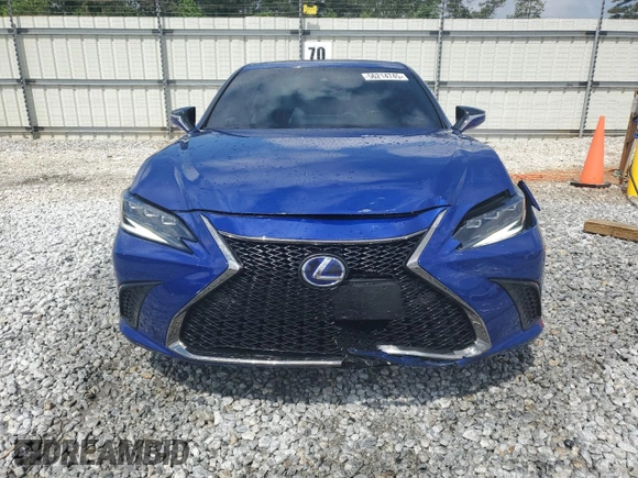 2022 Lexus ES 300h F Sport with VIN 58AGA1C11NU012393, listed as a Copart auction lot 56214745 with 31,764 mi miles and Salvage title. Bid and sale history available at DreamBid. Image 5.