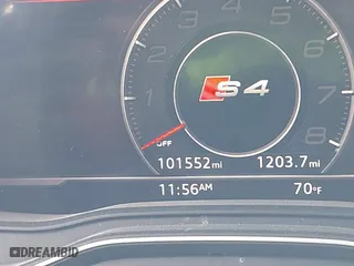 2018 Audi S4 Premium Plus with VIN WAUB4AF4XJA001887, listed as a IAAI auction lot 41715766 with 101,552 mi miles. Bid and sale history available at carsss.com. Image 16.
