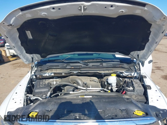 2019 Ram 1500 Classic Tradesman with VIN 1C6RR6FT2KS692777, listed as a IAAI auction lot 41250291 with 89,096 mi miles. Bid and sale history available at carsss.com. Image 10.