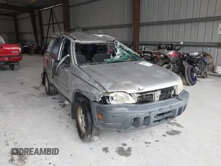 1999 Honda CR-V LX with VIN JHLRD2845XC018679, listed as a IAAI auction lot 39900180 with 222,656 mi miles. Bid and sale history available at carsss.com. Image 1.