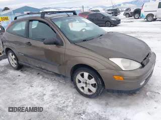 2000 Ford Focus ZX3 with VIN 3FAFP3137YR246156, listed as a IAAI auction lot 41330476 with 209,212 mi miles and . Bid and sale history available at DreamBid. Image 1.