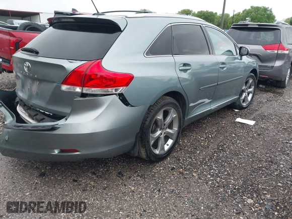 2010 Toyota Venza with VIN 4T3ZK3BB4AU024218, listed as a IAAI auction lot 41892172 with 136,870 mi miles. Bid and sale history available at carsss.com. Image 4.