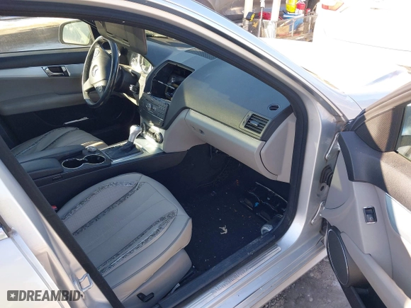2008 Mercedes-Benz C-Class 3.0L Sport with VIN WDDGF54XX8F106777, listed as a IAAI auction lot 41431939 with 151,679 mi miles. Bid and sale history available at carsss.com. Image 5.