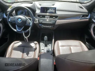 2020 BMW X1 xDrive28i с VIN WBXJG9C06L5R54942, выставлен на аукционе Copart как лот 54262435 с пробегом 65 217 миль миль и Списание • Salvage title. История ставок и продаж доступна на DreamBid. Изображение 8.