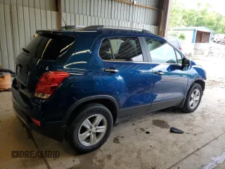 2020 Chevrolet Trax LT with VIN 3GNCJPSB0LL294502, listed as a Copart auction lot 64955145 with 31,947 mi miles and Salvage title. Bid and sale history available at DreamBid. Image 3.