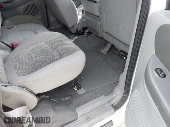 2003 Ford F-150 XLT with VIN 1FTRW07623KD58824, listed as a IAAI auction lot 42124403 with Not Provided miles. Bid and sale history available at carsss.com. Image 8.