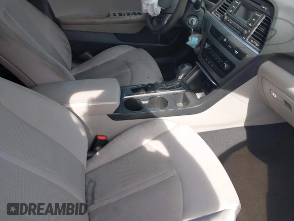 2015 Hyundai Sonata SE with VIN 5NPE24AF3FH007353, listed as a IAAI auction lot 42103884 with 214,828 mi miles and . Bid and sale history available at DreamBid. Image 5.