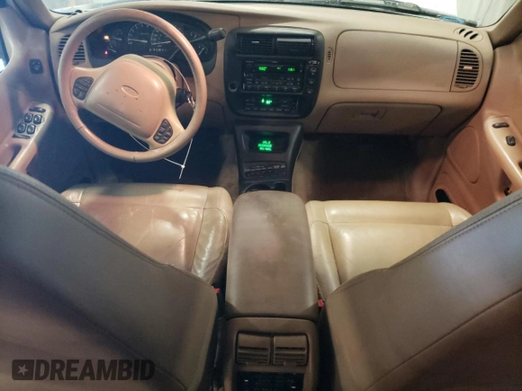 2000 Ford Explorer Eddie Bauer z VIN 1FMDU84P0YZC67167, wystawiony jako Copart lot #85806684 z przebiegiem 156 411 mil mil oraz Szkoda całkowita • Salvage title. Historia ofert i sprzedaży dostępna na DreamBid. Obrazek 8.