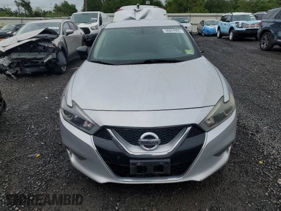 2016 Nissan Maxima SV z VIN 1N4AA6AP1GC431011, wystawiony jako Copart lot #56824955 z przebiegiem 103 668 mil mil oraz Szkoda całkowita • Salvage title. Historia ofert i sprzedaży dostępna na DreamBid. Obrazek 5.