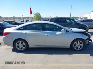 2011 Hyundai Sonata GLS with VIN 5NPEB4AC9BH046707, listed as a IAAI auction lot 42029546 with 176,065 mi miles and . Bid and sale history available at carsss.com. Image 14.