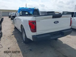 2024 Ford F-150 XL z VIN 1FTMF1KP0RKD49211, wystawiony jako IAAI lot #42163697 z przebiegiem Nie podano mil oraz . Historia ofert i sprzedaży dostępna na DreamBid. Obrazek 3.