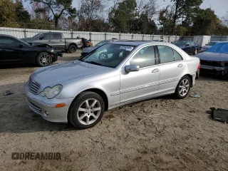 2007 Mercedes-Benz C 350 Sport z VIN WDBRF56H57F903587, wystawiony jako Copart lot #82340594 z przebiegiem 164 125 mil mil oraz Szkoda całkowita • Salvage title. Historia ofert i sprzedaży dostępna na DreamBid. Obrazek 1.