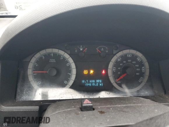 2008 Ford Escape XLT с VIN 1FMCU93128KE38301, выставлен на аукционе Copart как лот 59770315 с пробегом 194 619 миль миль и Списание • Salvage title. История ставок и продаж доступна на DreamBid. Изображение 9.