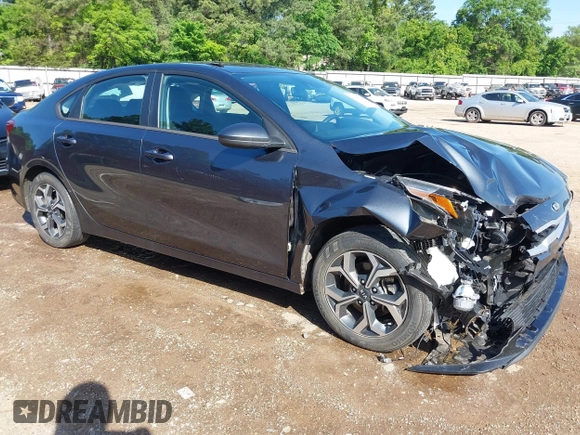 2021 Kia Forte LXS with VIN 3KPF24AD2ME273774, listed as a IAAI auction lot 41980949 with 48,883 mi miles and . Bid and sale history available at carsss.com. Image 1.
