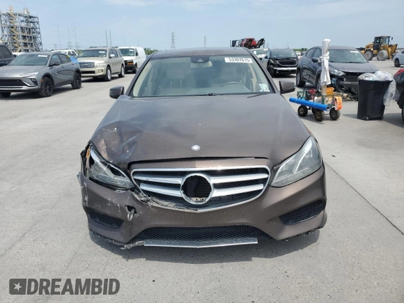 2014 Mercedes-Benz E-Class E 350 Sport with VIN WDDHF5KB0EA841353, listed as a Copart auction lot 53307615 with 234,042 mi miles and Salvage Title. Bid and sale history available at carsss.com. Image 5.