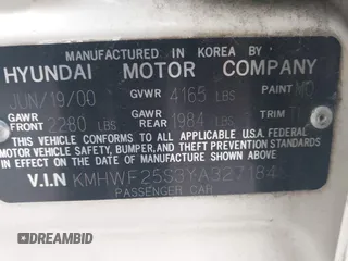 2000 Hyundai Sonata with VIN KMHWF25S3YA327184, listed as a IAAI auction lot 41771540 with 84,783 mi miles. Bid and sale history available at carsss.com. Image 9.