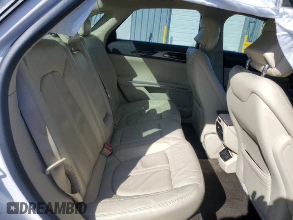 2015 Lincoln MKZ with VIN 3LN6L2GK8FR627120, listed as a Copart auction lot 45954315 with 103,930 mi miles and Salvage title. Bid and sale history available at DreamBid. Image 10.