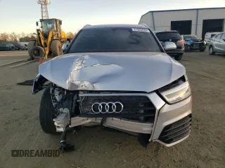 2017 Audi Q3 Prestige with VIN WA1GCCFSXHR000962, listed as a Copart auction lot 77503634 with 121,803 mi miles and Clean Title. Bid and sale history available at carsss.com. Image 5.
