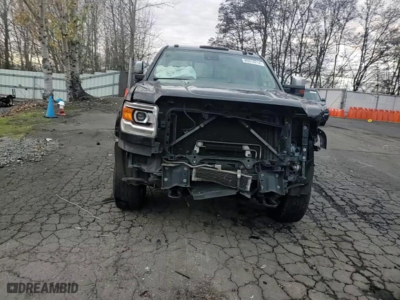 2015 GMC Sierra 2500HD available WiFi Denali with VIN 1GT120E87FF664721, listed as a Copart auction lot 86014214 with 163,134 mi miles and Salvage Title. Bid and sale history available at carsss.com. Image 10.