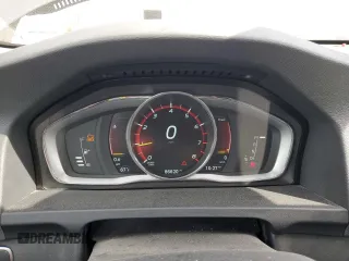2015 Volvo V60 T5 Drive-E Premier with VIN YV140MEK4F1261924, listed as a Copart auction lot 53111885 with 86,620 mi miles and Salvage Title. Bid and sale history available at carsss.com. Image 9.