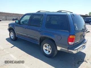 1999 Ford Explorer XLT z VIN 1FMDU34EXXZA79739, wystawiony jako IAAI lot #42353736 z przebiegiem 377 224 mil mil oraz . Historia ofert i sprzedaży dostępna na DreamBid. Obrazek 3.