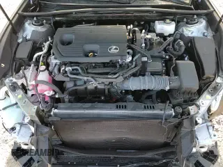 2024 Lexus ES 300h z VIN 58ABA1C17RU038612, wystawiony jako Copart lot #69349805 z przebiegiem 20 897 mil mil oraz Szkoda całkowita • Salvage title. Historia ofert i sprzedaży dostępna na DreamBid. Obrazek 16.