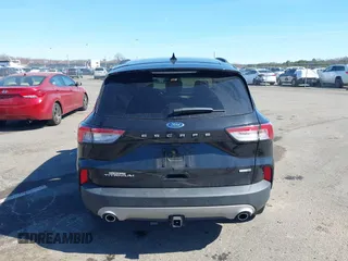 2020 Ford Escape Titanium z VIN 1FMCU9J98LUA44923, wystawiony jako IAAI lot #41779691 z przebiegiem 73 259 mil mil oraz . Historia ofert i sprzedaży dostępna na DreamBid. Obrazek 16.