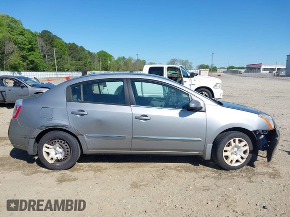 2010 Nissan Sentra 2.0 with VIN 3N1AB6AP1AL724638, listed as a IAAI auction lot 42054690 with 247,954 mi miles and . Bid and sale history available at DreamBid. Image 13.