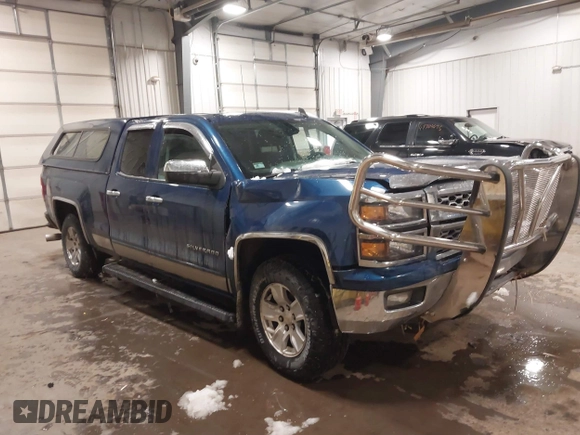 2015 Chevrolet Silverado 1500 LT with VIN 1GCVKREC0FZ212909, listed as a IAAI auction lot 41708408 with Not Provided miles. Bid and sale history available at carsss.com. Image 1.