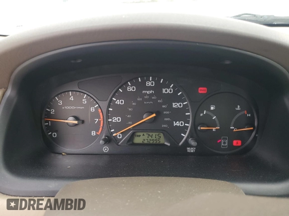 1999 Honda Accord LX z VIN JHMCG5546XC007348, wystawiony jako Copart lot #48069835 z przebiegiem 272 995 mil mil oraz Szkoda całkowita • Salvage title. Historia ofert i sprzedaży dostępna na DreamBid. Obrazek 9.