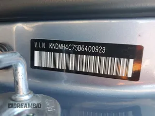2011 Kia Sedona EX with VIN KNDMH4C75B6400923, listed as a Copart auction lot 75855444 with 76,205 mi miles and Salvage Title. Bid and sale history available at carsss.com. Image 13.