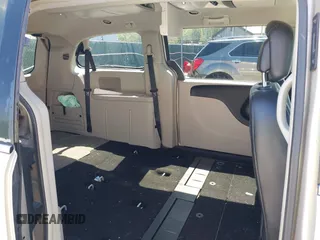 2013 Chrysler Town & Country Touring with VIN 2C4RC1BG2DR605857, listed as a IAAI auction lot 42001954 with 158,445 mi miles. Bid and sale history available at carsss.com. Image 8.