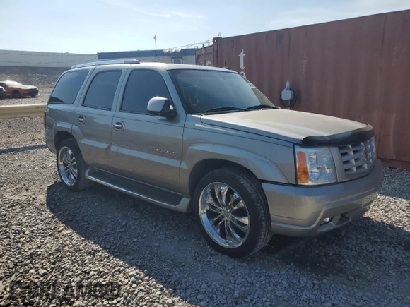 2003 Cadillac Escalade z VIN 1GYEC63T83R157632, wystawiony jako Copart lot #54950564 z przebiegiem 88 527 mil mil oraz Szkoda całkowita • Salvage title. Historia ofert i sprzedaży dostępna na DreamBid. Obrazek 4.