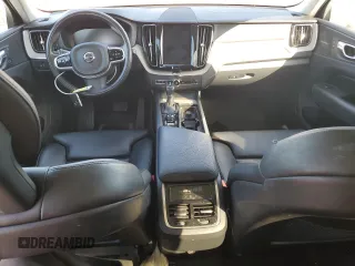 2018 Volvo XC60 Inscription with VIN LYVA22RL0JB087488, listed as a Copart auction lot 77495764 with 70,526 mi miles and Salvage Title. Bid and sale history available at DreamBid. Image 8.