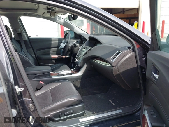 2015 Acura TLX Technology with VIN 19UUB2F56FA001958, listed as a IAAI auction lot 42104640 with 61,572 mi miles and . Bid and sale history available at DreamBid. Image 5.